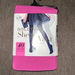 GOLD TOE PERFECT FIT  Magenta TIGHTS